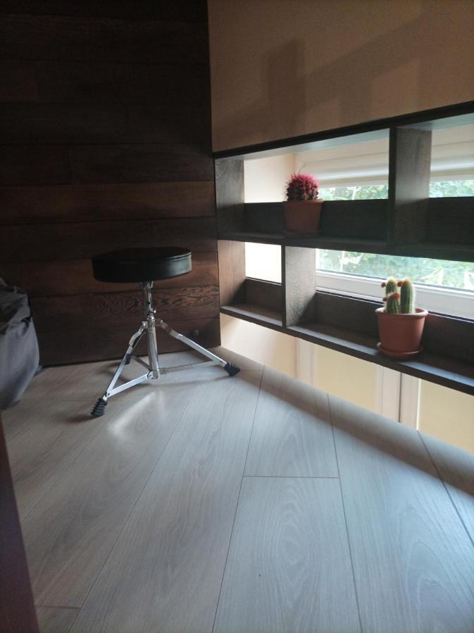 Chorni Vivtsy Appartement Tsjernivsi Buitenkant foto