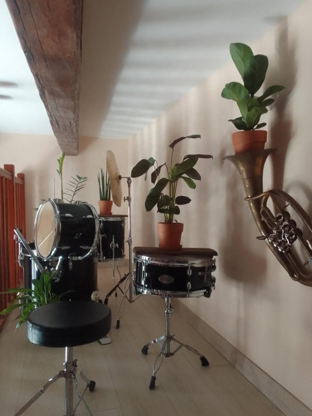 Chorni Vivtsy Appartement Tsjernivsi Buitenkant foto
